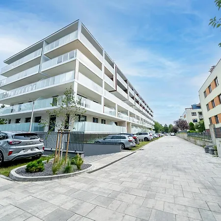 Apartament z Pięknym Tarasem Perłowa Przystań Kołobrzeg-3